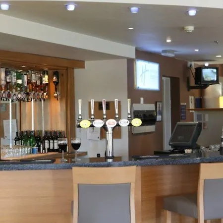 Hotel Express East By Ihg