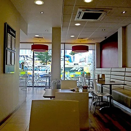 Travelodge Upper Brooks Street