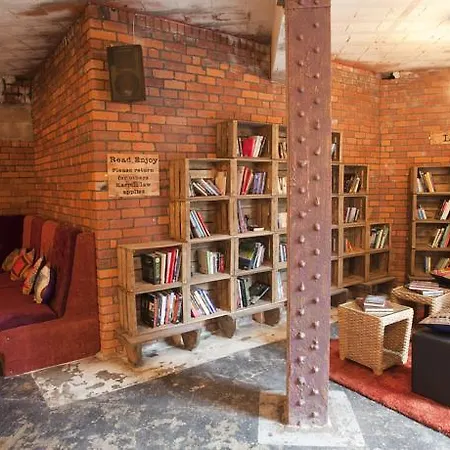 Victoria Warehouse Hotel 3*