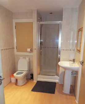 Piccadilly Apartment