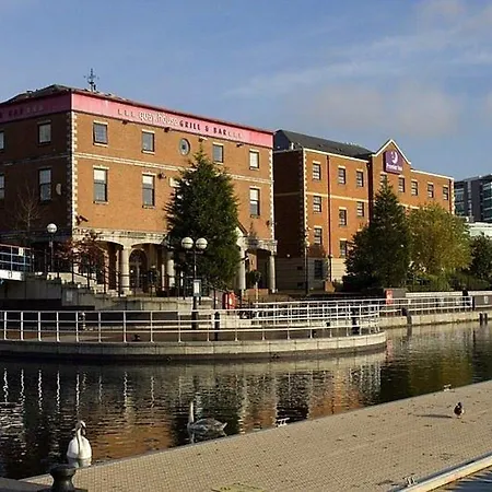 Premier Manchester Salford Quays 酒店