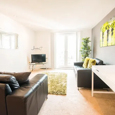 Apartment Inspired - Exchange Quay