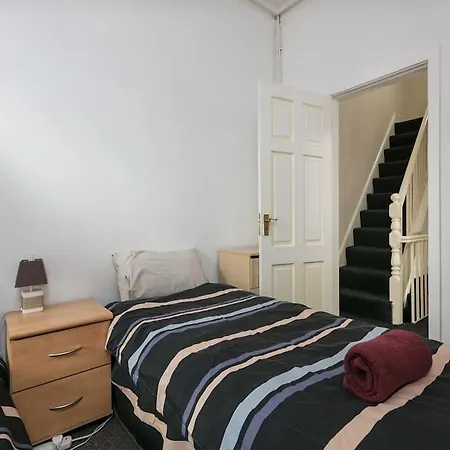 Chorlton Townhouse *