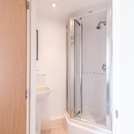 Apartment Inspired - Exchange Quay *