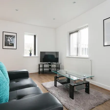 Bluestone Apartments - Didsbury Apartment