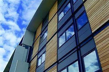 酒店 Premier Manchester Salford Quays 3*
