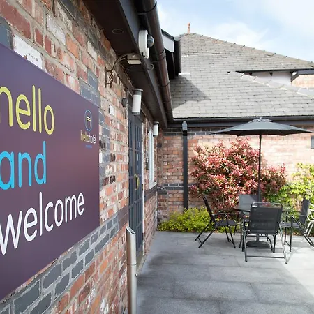Hello 3* Swinton (Greater Manchester)