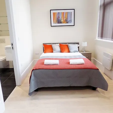 Expressbnb - Large Close To City Centre & Media City Apartment Manchester