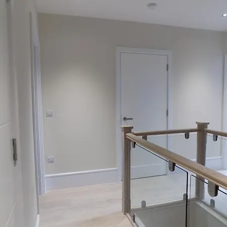 Expressbnb - Large Close To City Centre & Media City *