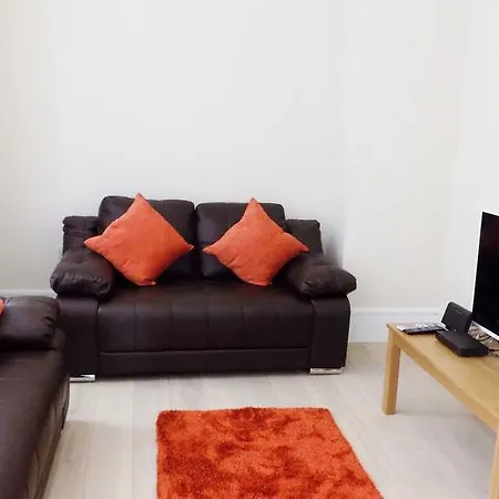 Expressbnb - Large Close To City Centre & Media City *