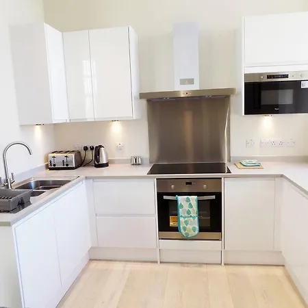 Expressbnb - Large Close To City Centre & Media City Apartment Manchester