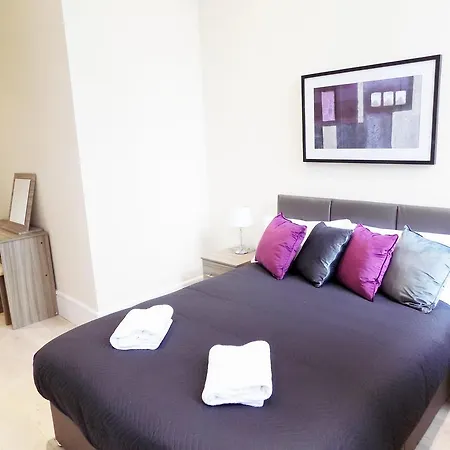 Apartment Expressbnb - Large Close To City Centre & Media City