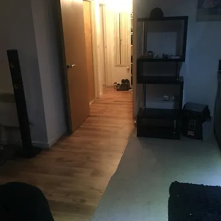 Manchester Apartment מנצ'סטר
