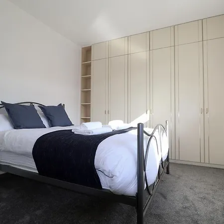 Apartment Airport Manchester