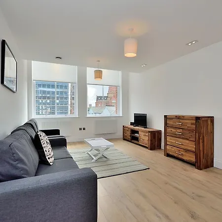 Canal Street Apartmán *
