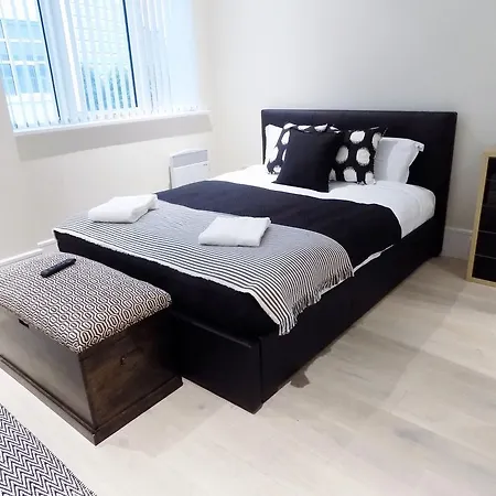 Expressbnb - Large Close To City Centre & Media City * Manchester