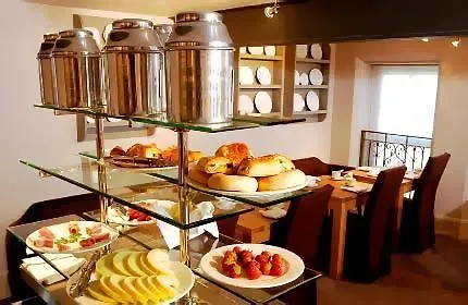 Great John Street 4*