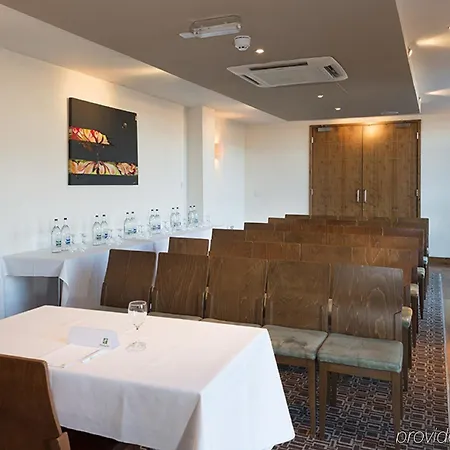 - Park, An Ihg 4* Manchester