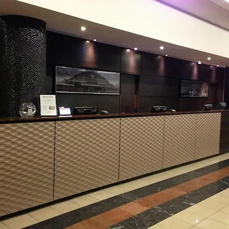 Leonardo Central - Formerly Jurys Hotel Manchester
