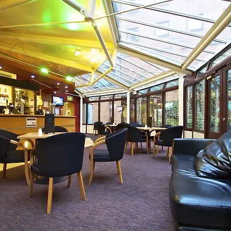 Pendulum Hotel Mánchester