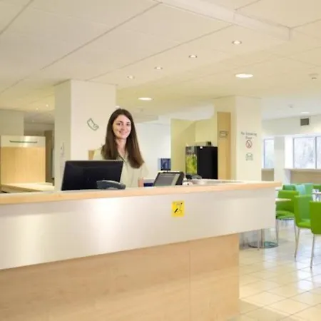 Hotel Ibis Budget Salford Quays 2*