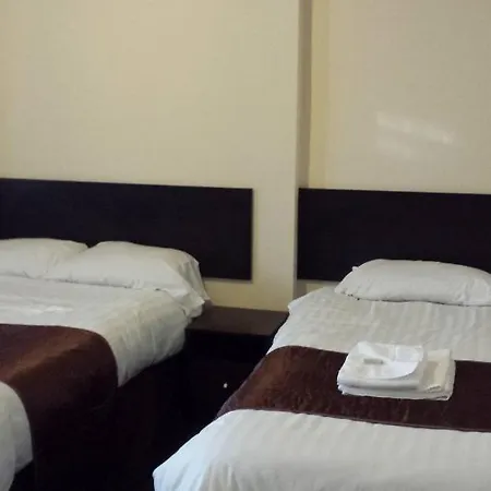 Mount Guest house Denton (Tameside)
