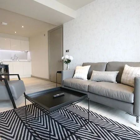 La Reserve شقة فندقية 4*