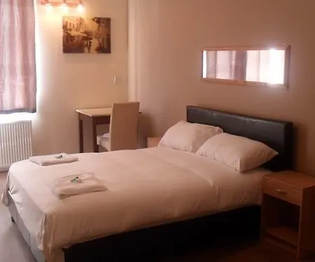 Weaste Hotel, West Manchester 3* Солфорд