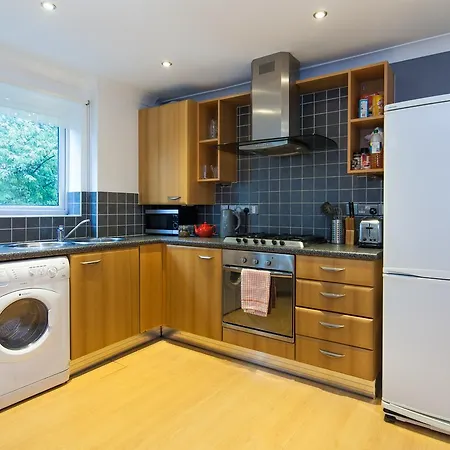 Rest & Recharge - Birley View * Manchester