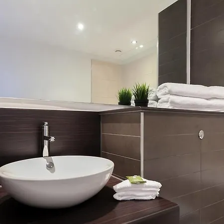 Modern Flat In * Manchester