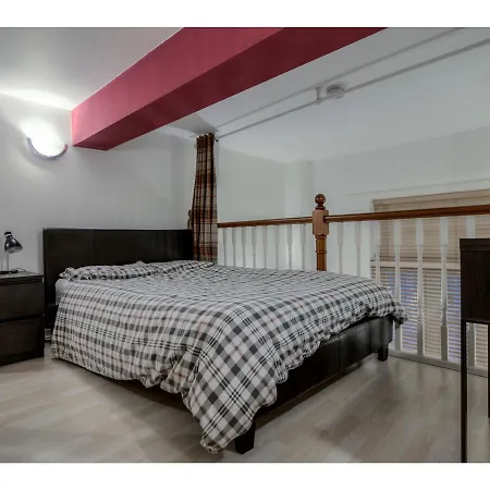 Apartmán Newly Refurbished Flat In - Sleeps 4 *