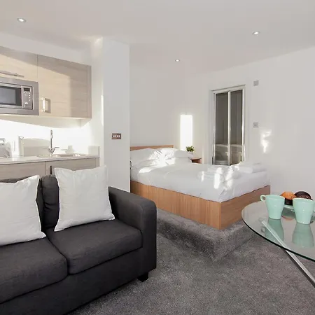 Apartment Fantastic Brand New In