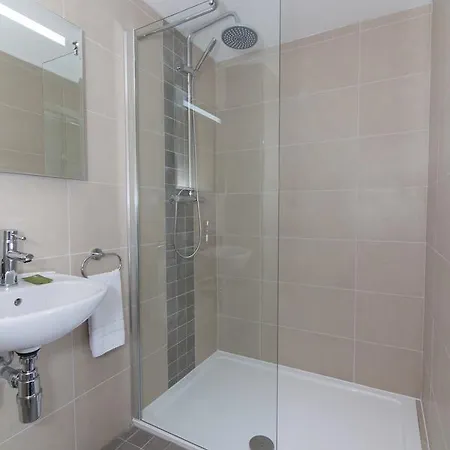 Fantastic Brand New In Centre *