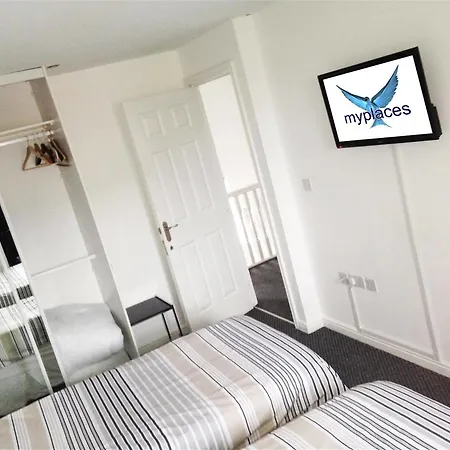 My-places Abbotsfield Court Townhouse Apartment