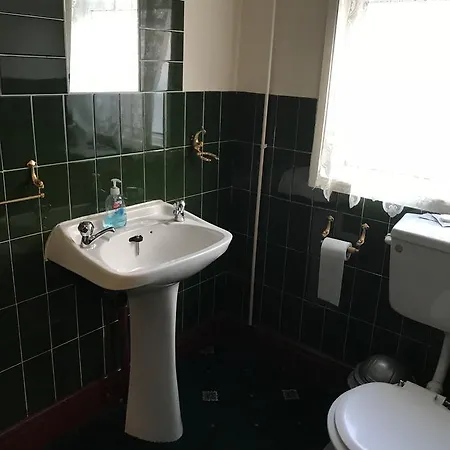 Elton Bank Hotel Manchester