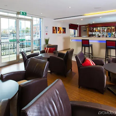 Express - Salford Quays By Ihg Manchester