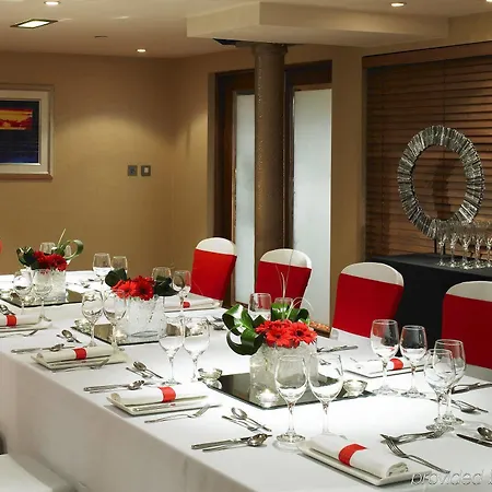 Marriott Victoria &