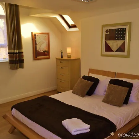 بيت ضيافة Hendham House 2*