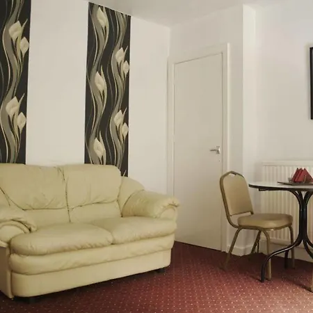 Apartamento La Suisse Serviced *