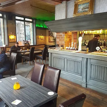 Mother Macs Couette-café