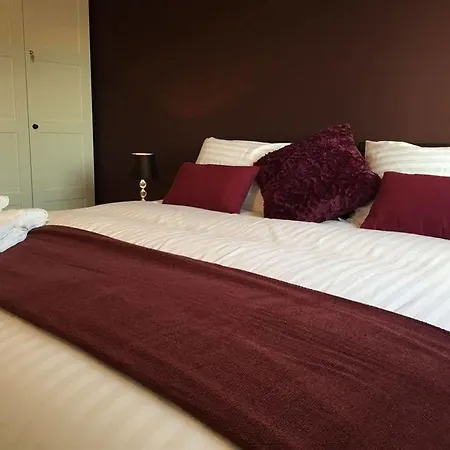 Apartment Woden *