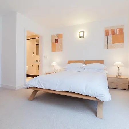 Lägenhet Modern 2br Flat In Manchester