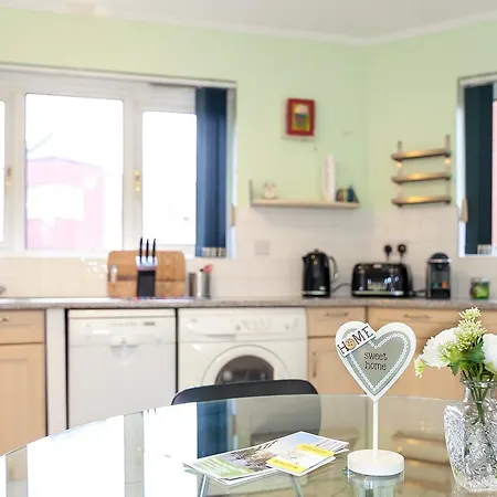 Lovely House In Манчестер