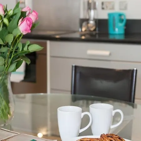 Lägenhet Modern 2br Flat In Manchester