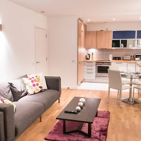 David Hannah Serviced Accommodation- Balcony Manchester
