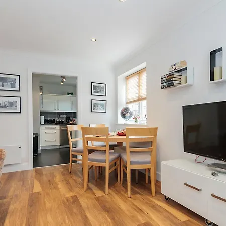 Apartment City Centre Waterside 3 Bedroom With Parking Manchester