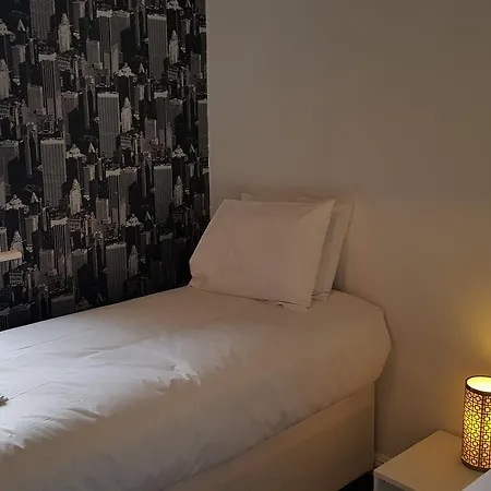 Central Cosy Flat Apartment