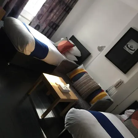 Park Crescent Bed & Breakfast 2*