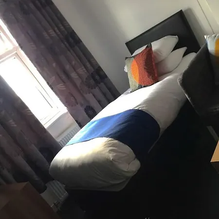 Park Crescent Hotel 2*