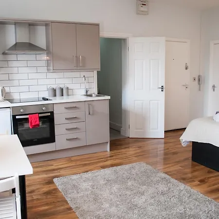 Piccadilly Garden Apartment Manchester